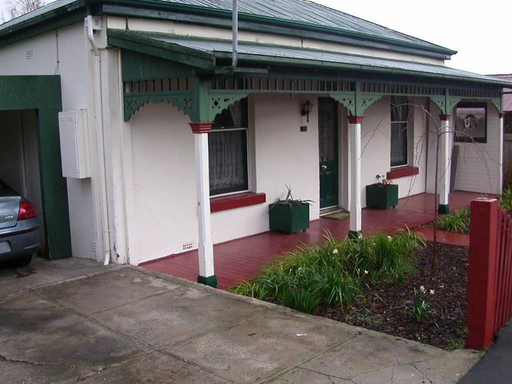 Launceston Apartments & Cottages