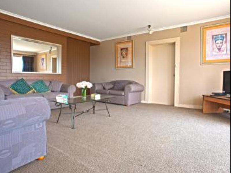 North Lodge Apartments