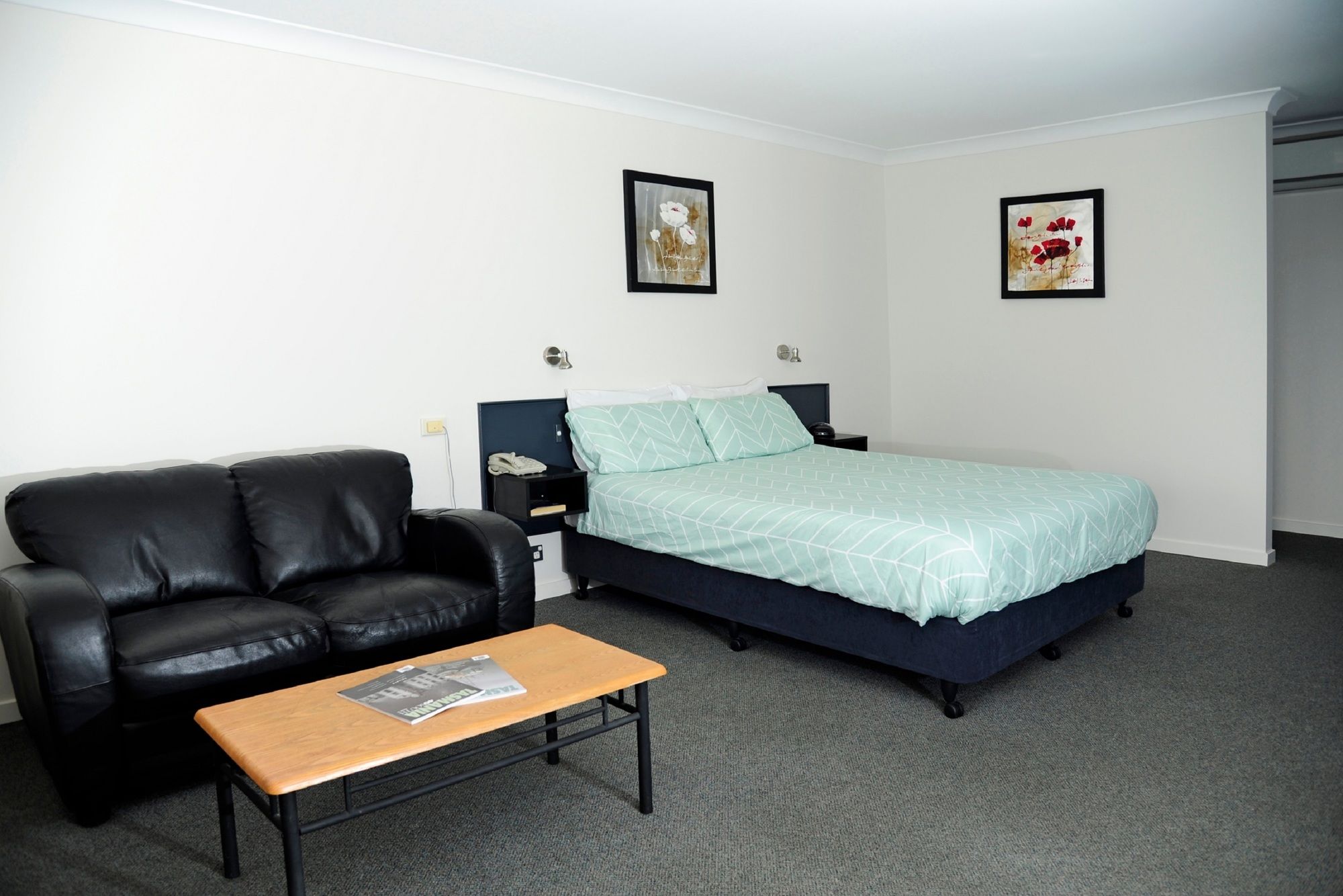 Tamar River Villas