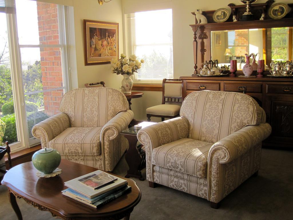 Trevallyn House B & B