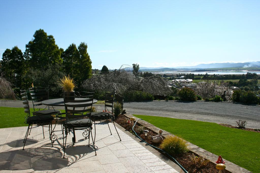 Trevallyn House B & B