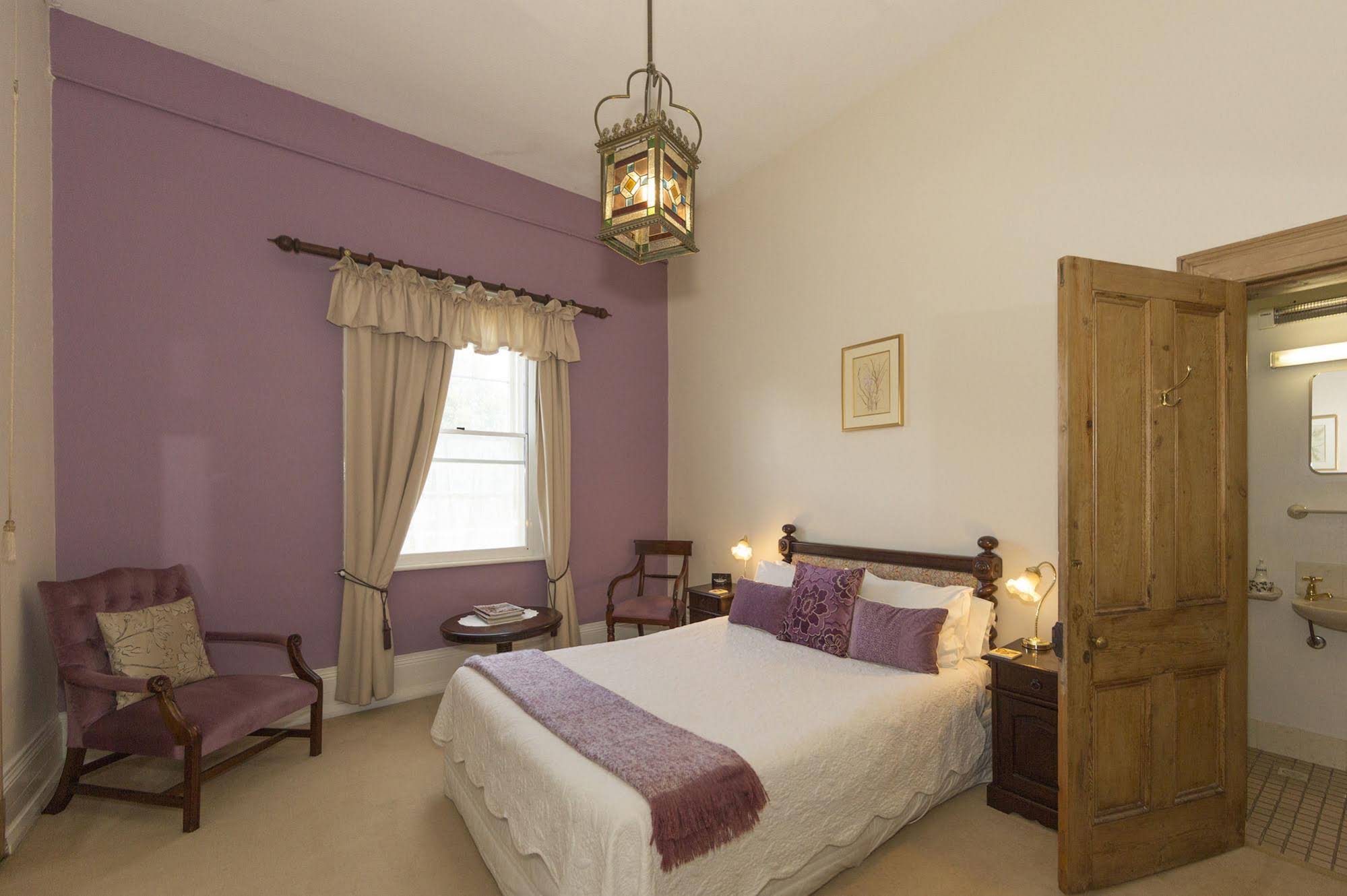 The Racecourse Inn