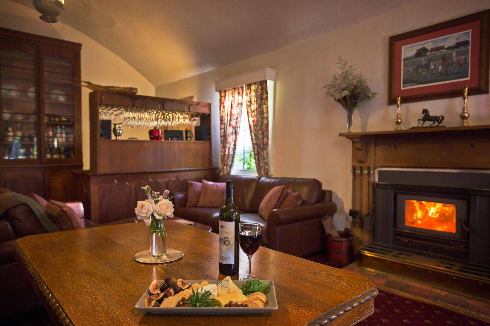 The Racecourse Inn