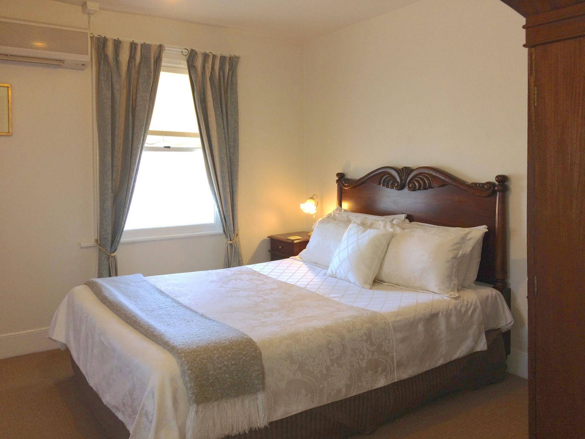 The Racecourse Inn
