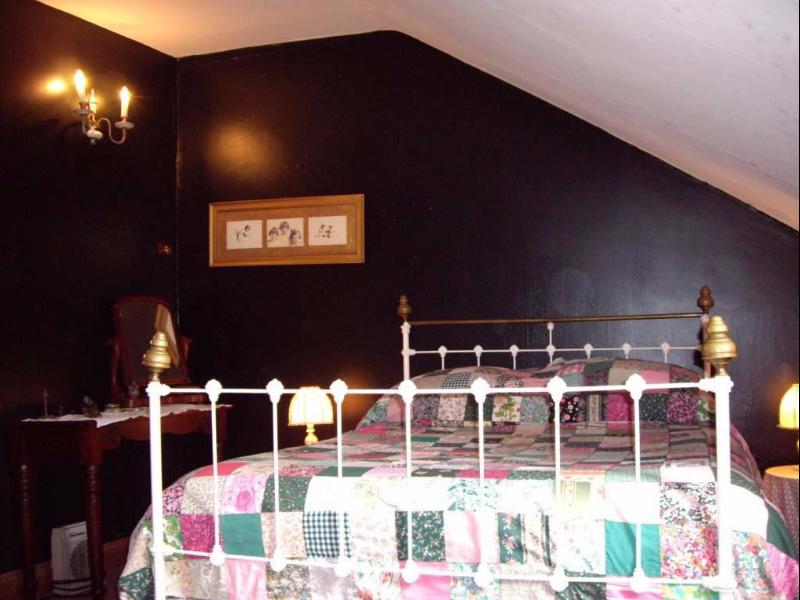 Oatlands Manor