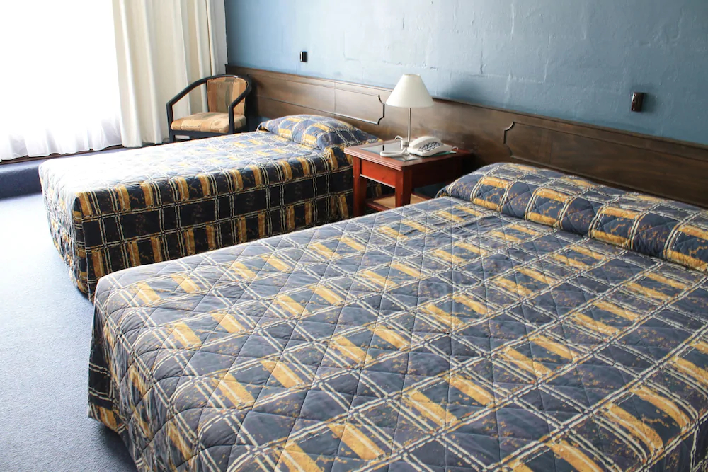 West Coaster Motel
