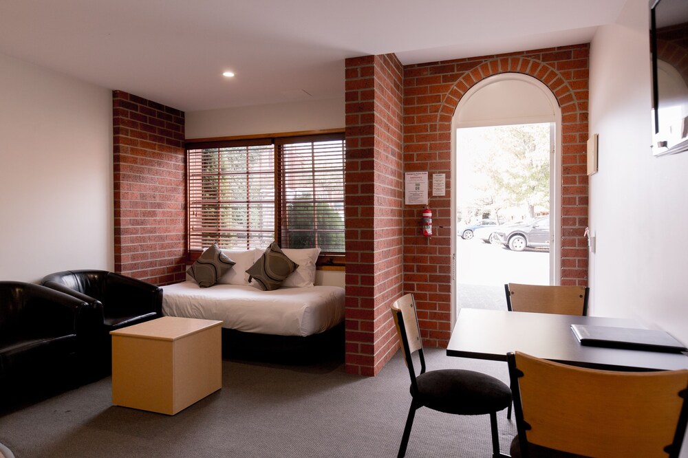 Bay Hotel Apartments