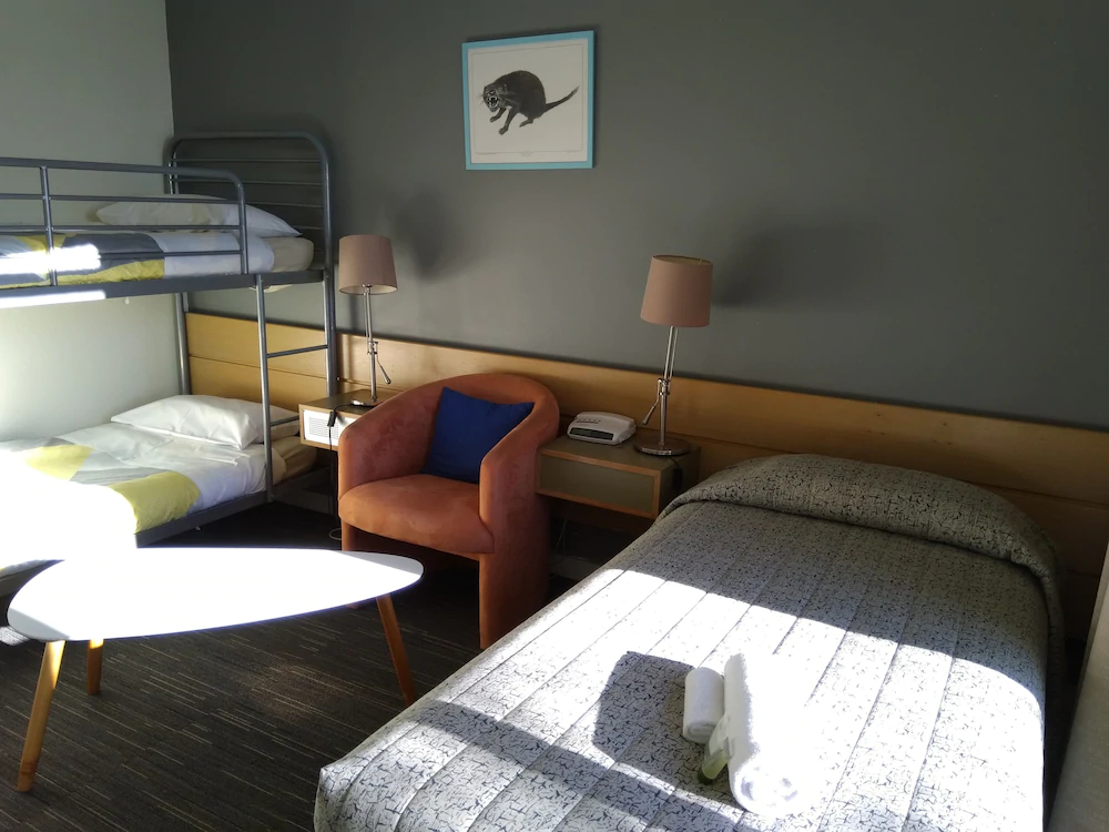 Scamander Beach Hotel Motel