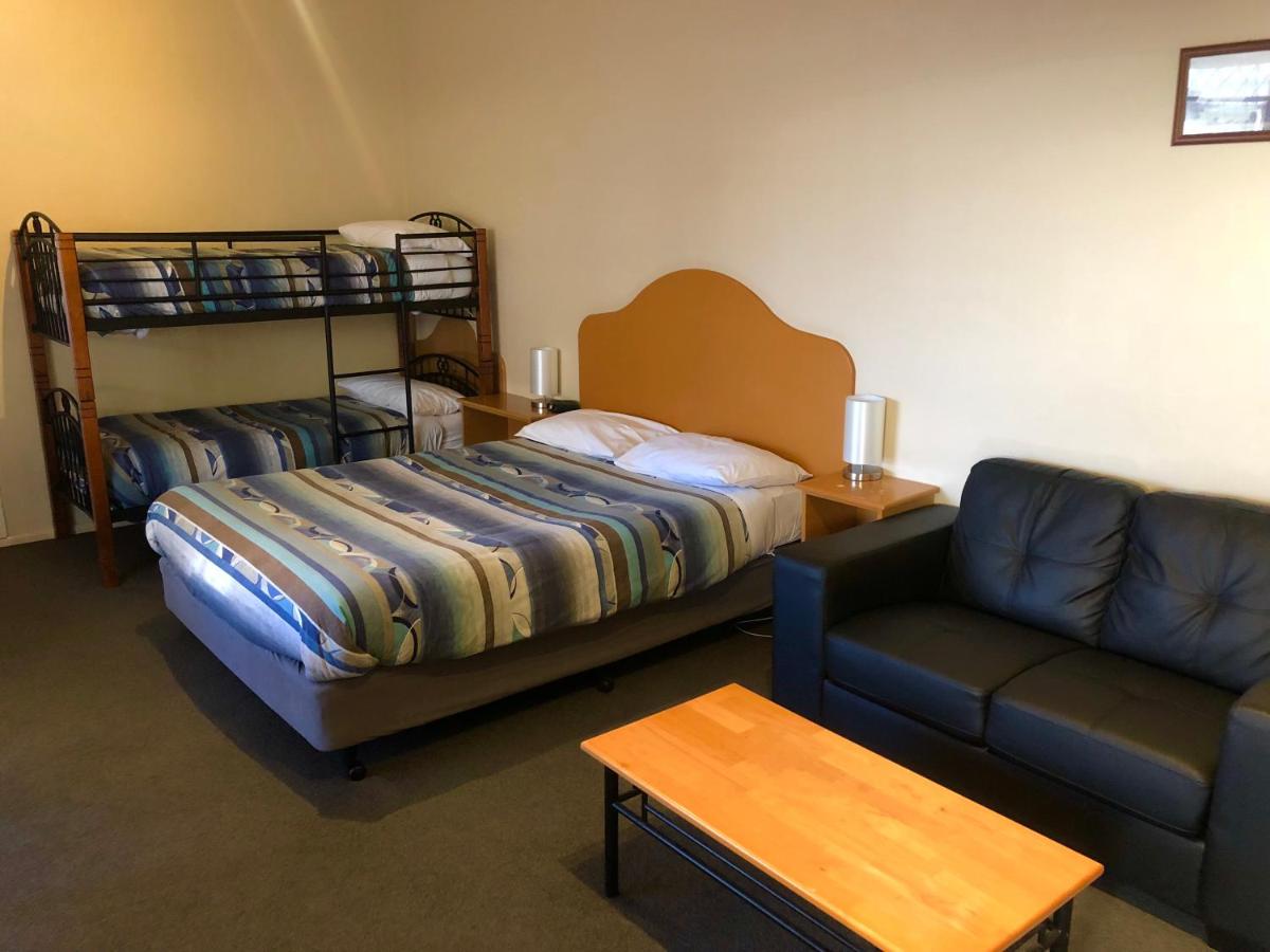 Sheffield Motor Inn