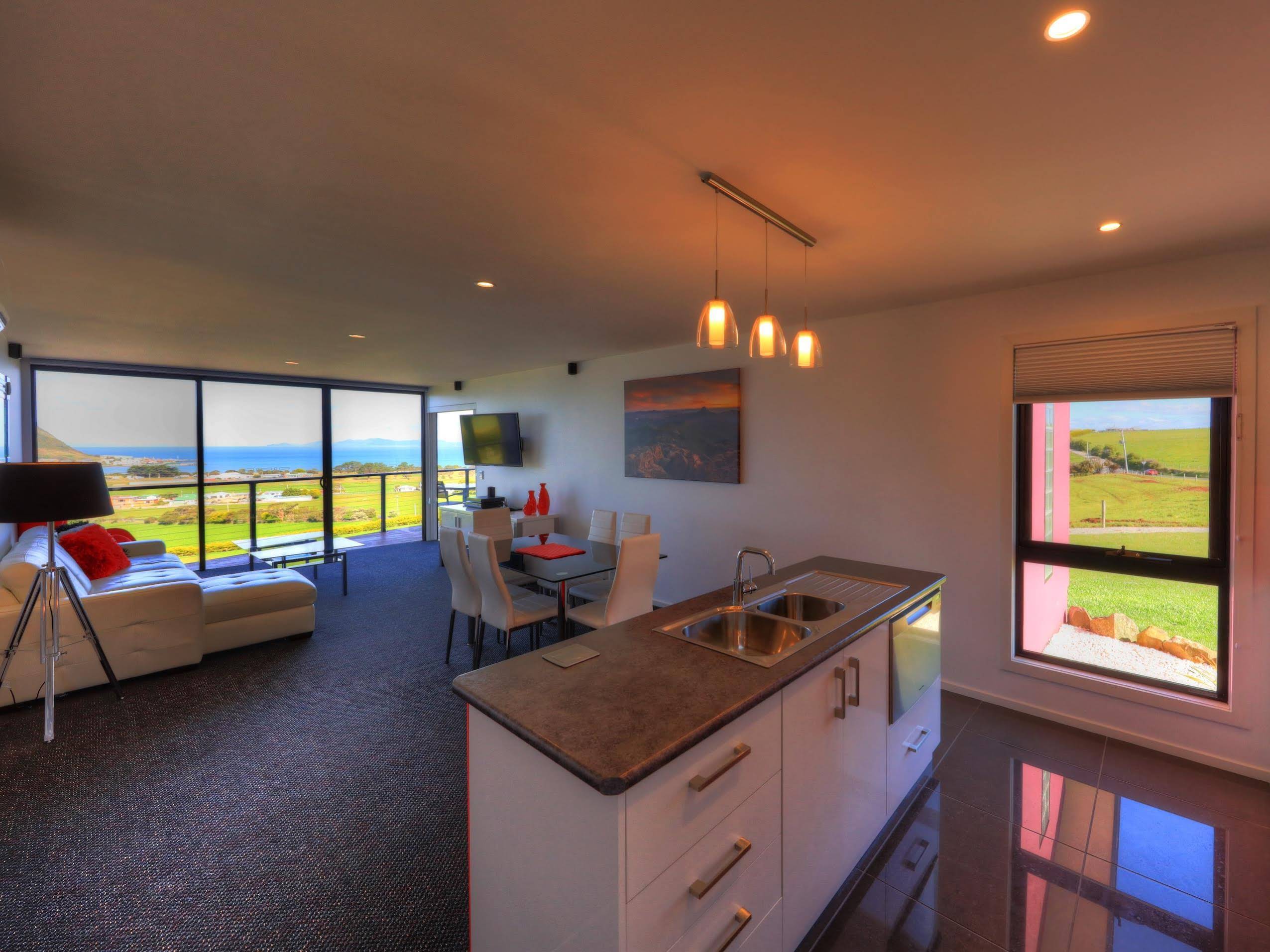 Horizon Deluxe Apartments