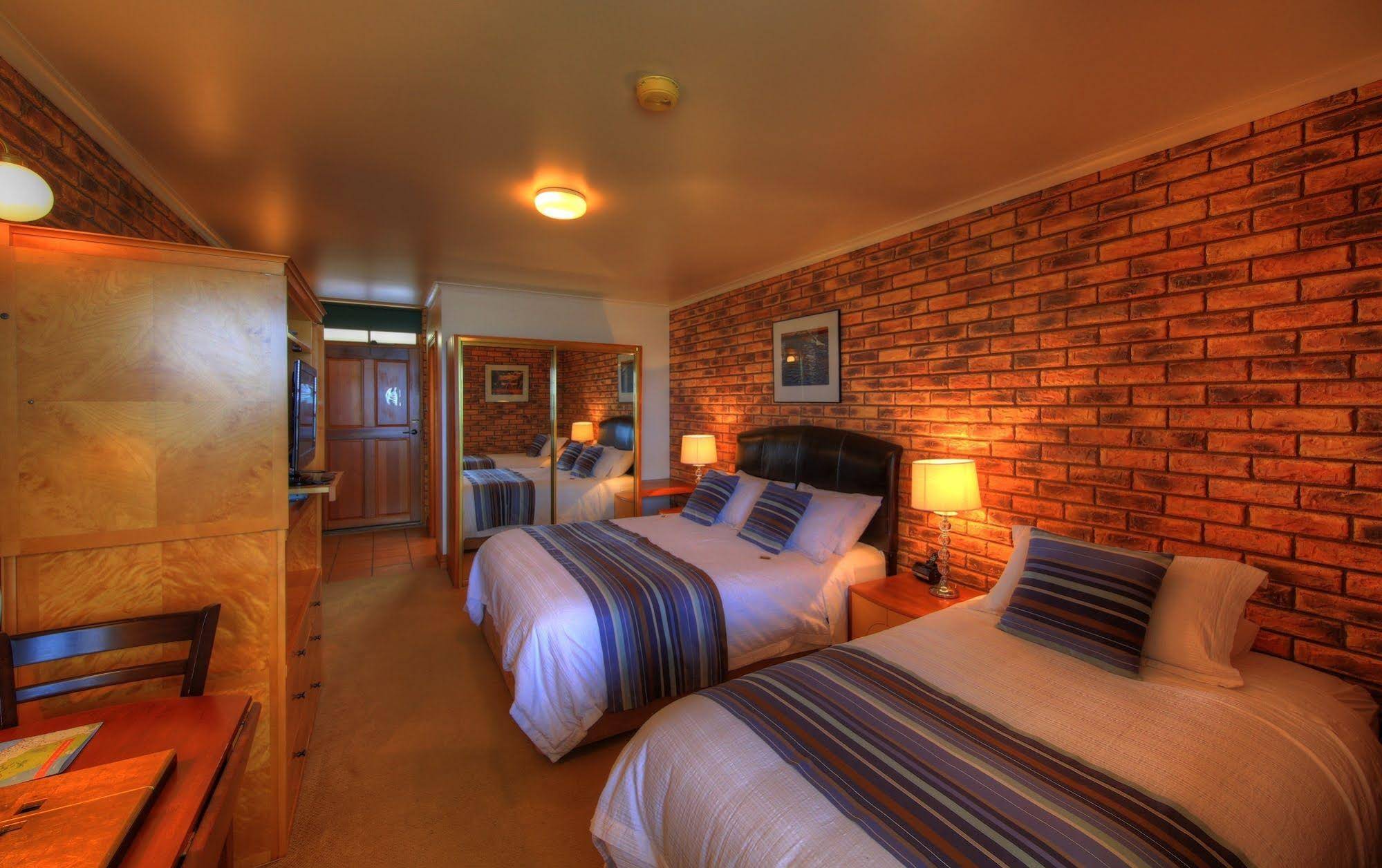 Stanley Village Waterfront Accommodation