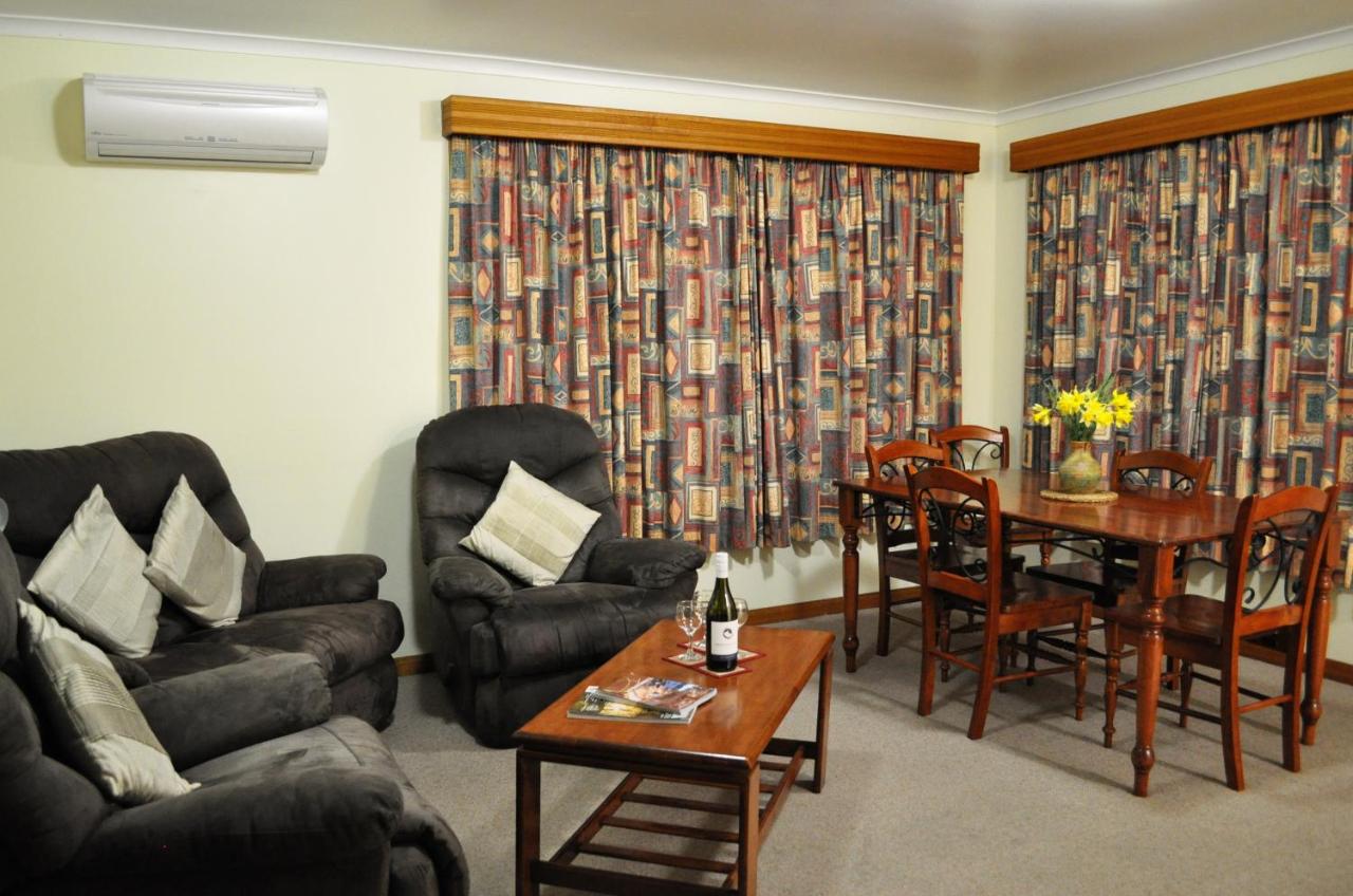 Marsden Court
