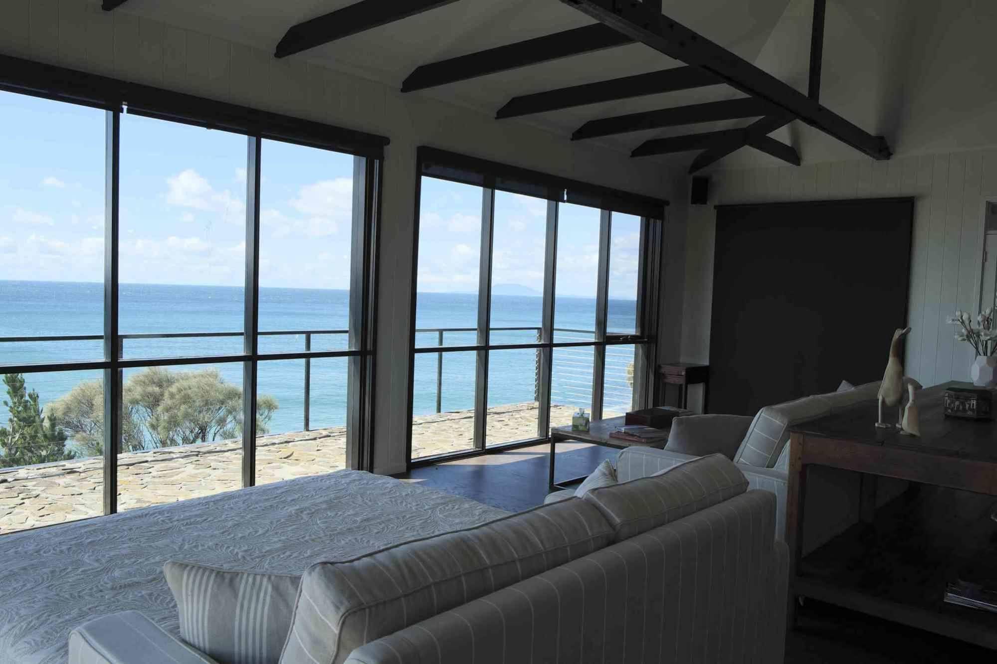 Hamptons on the Bay