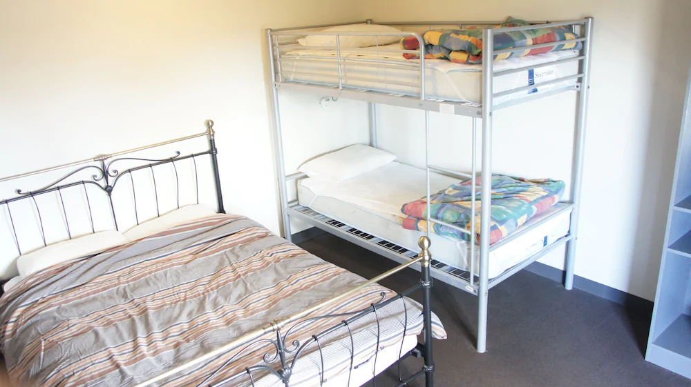 Swansea Backpackers