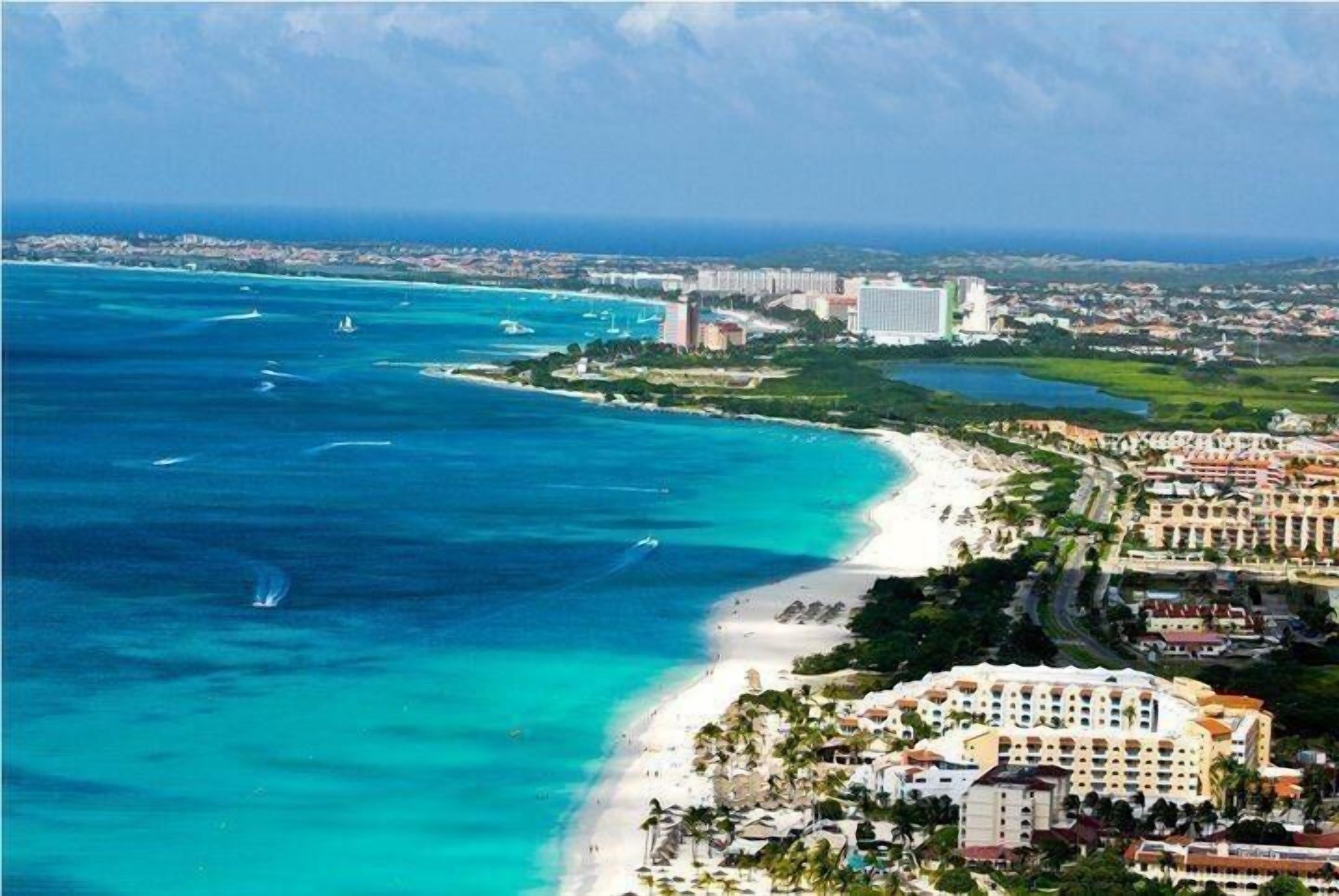 Playa Brisa y Mar Apartments