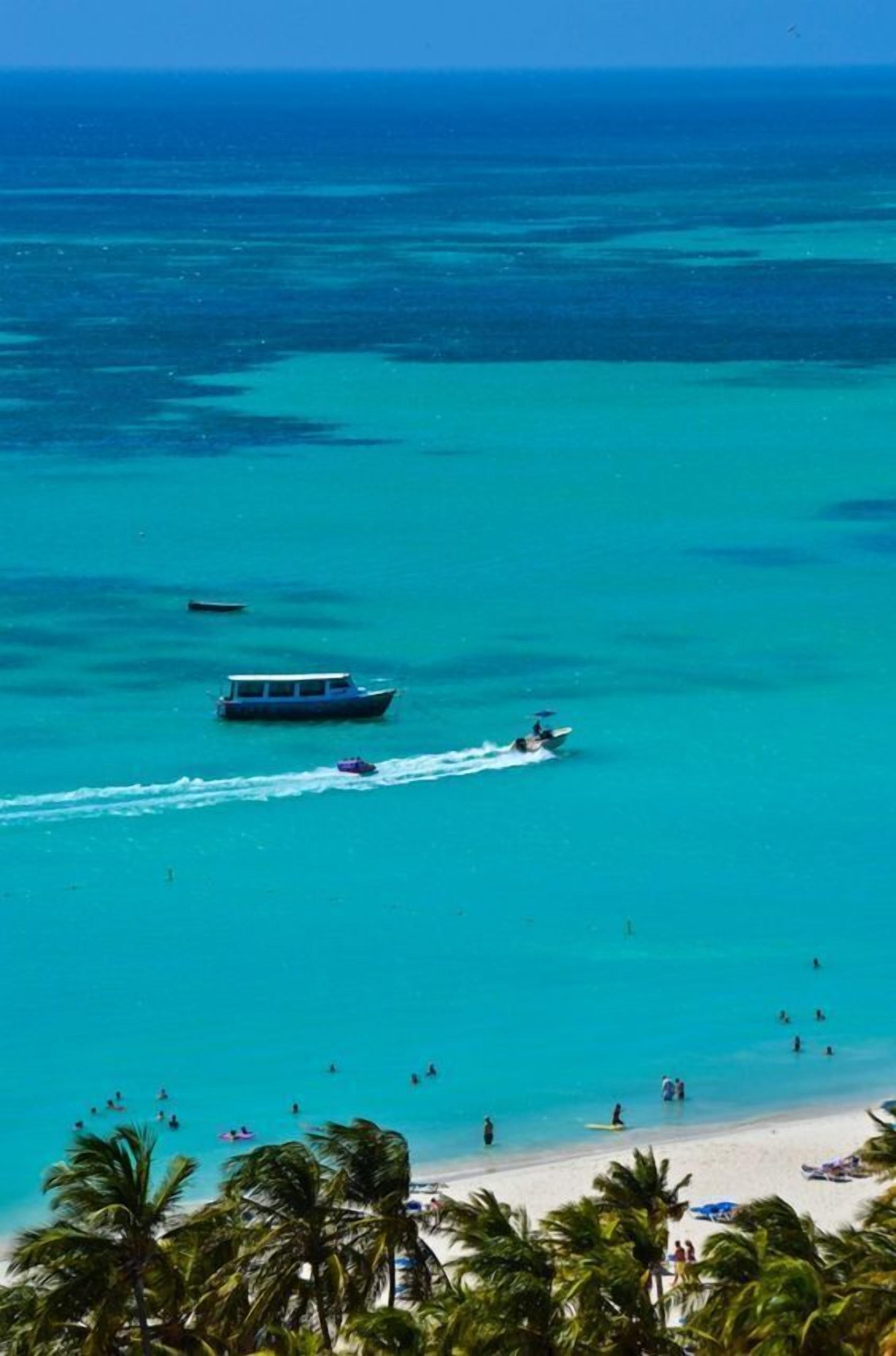 Playa Brisa y Mar Apartments