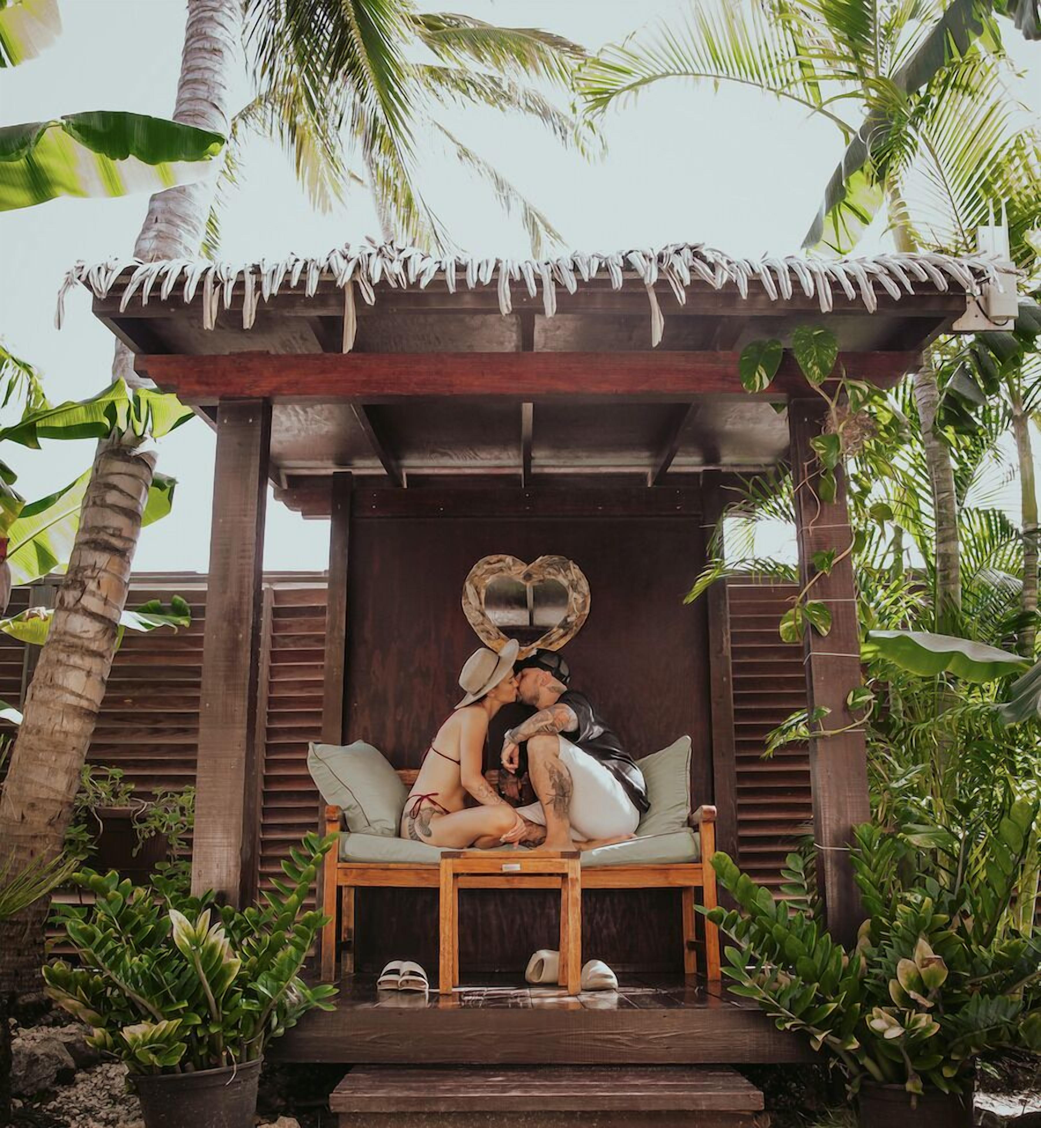 Manchebo Beach Resort & Spa