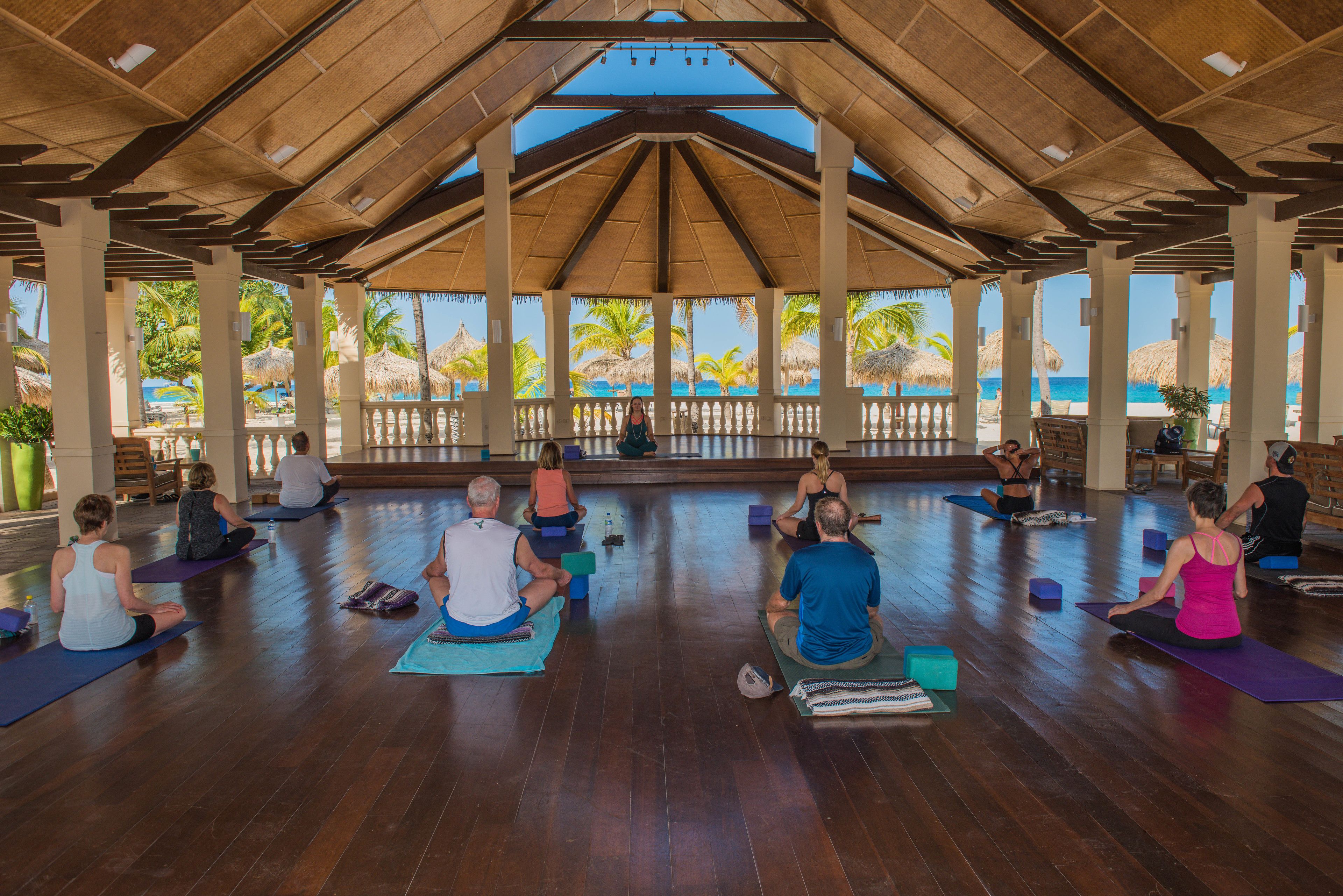 Manchebo Beach Resort & Spa