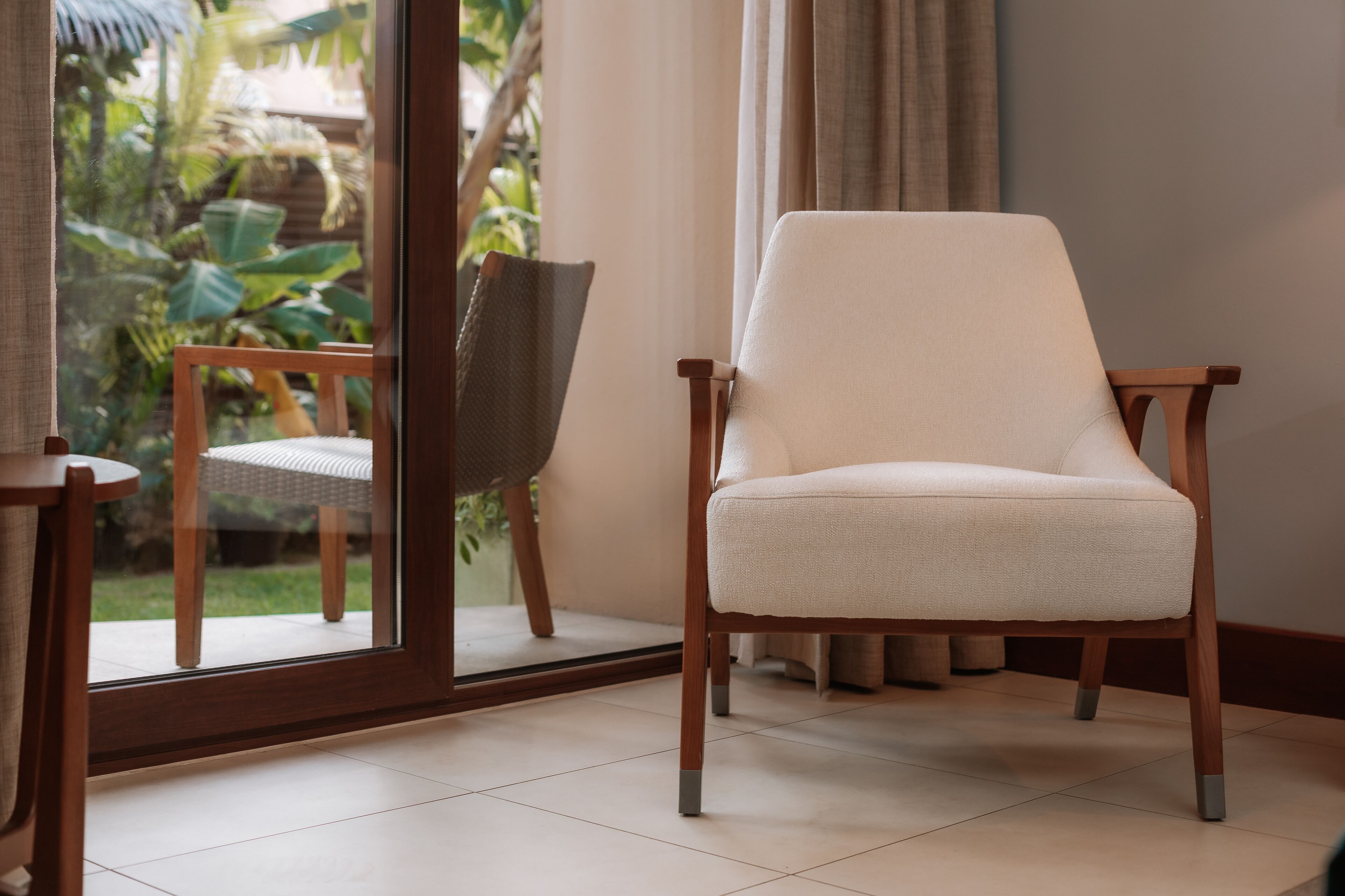 Manchebo Beach Resort & Spa