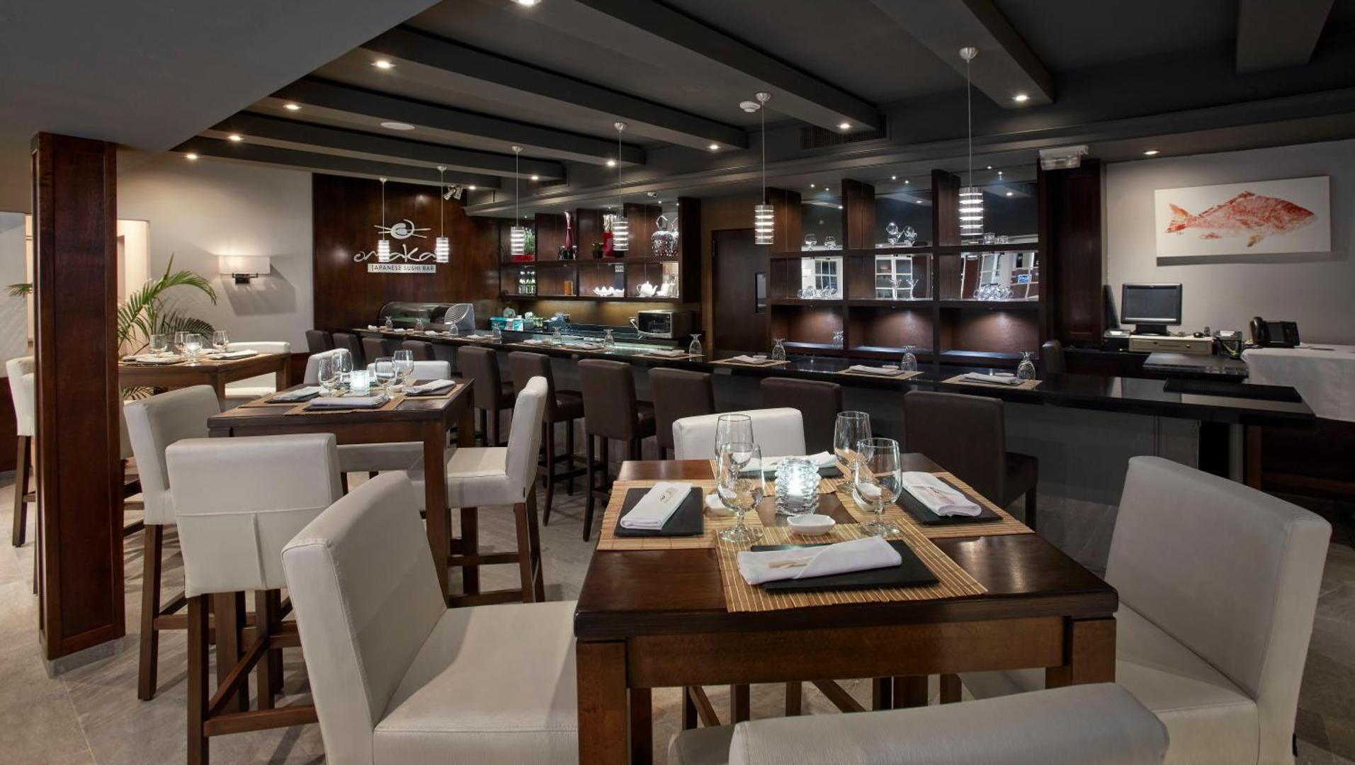 Manchebo Beach Resort & Spa