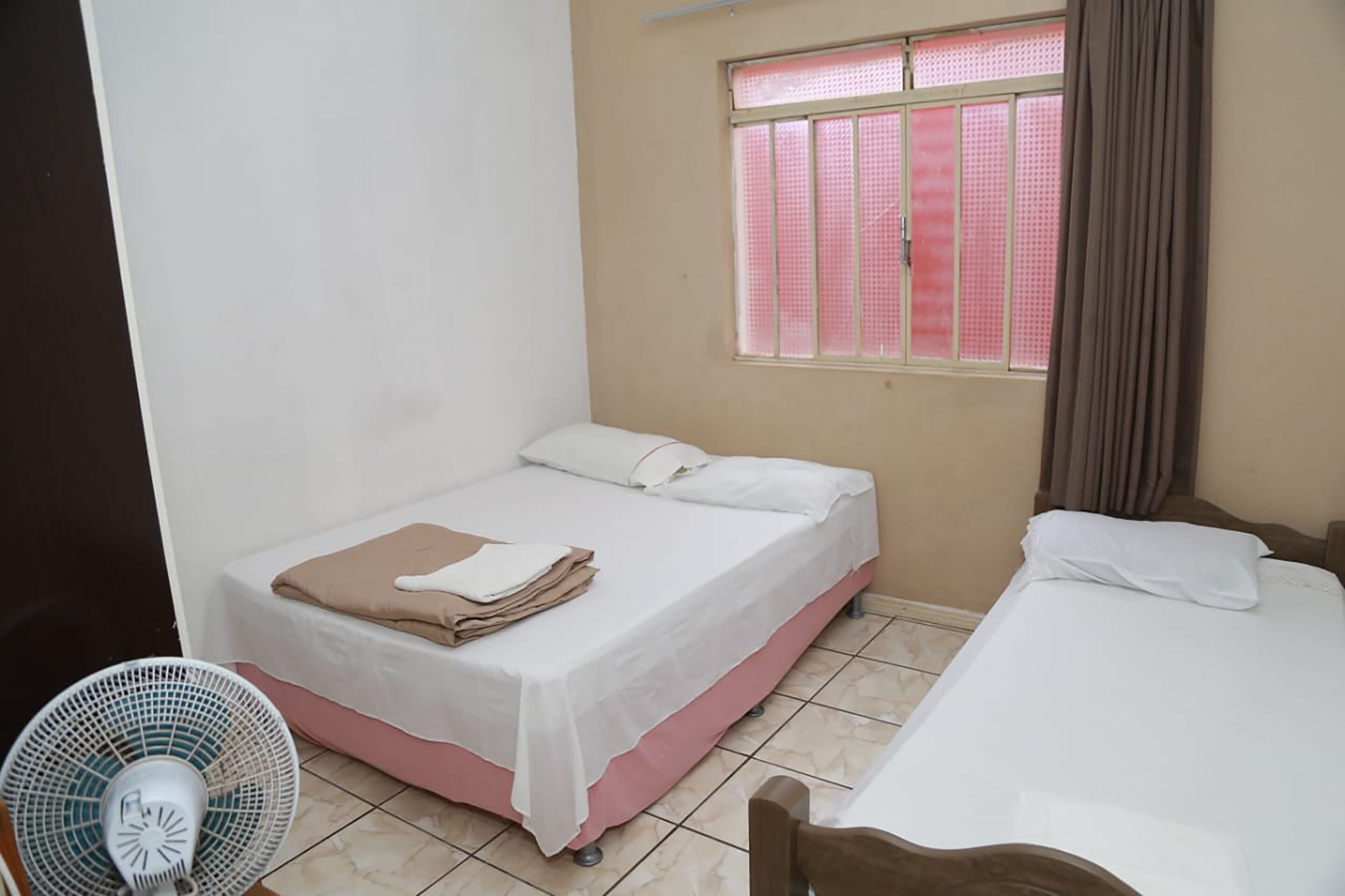 Ramos Hotel by Oyo Rooms