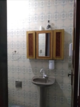 365 Hostel