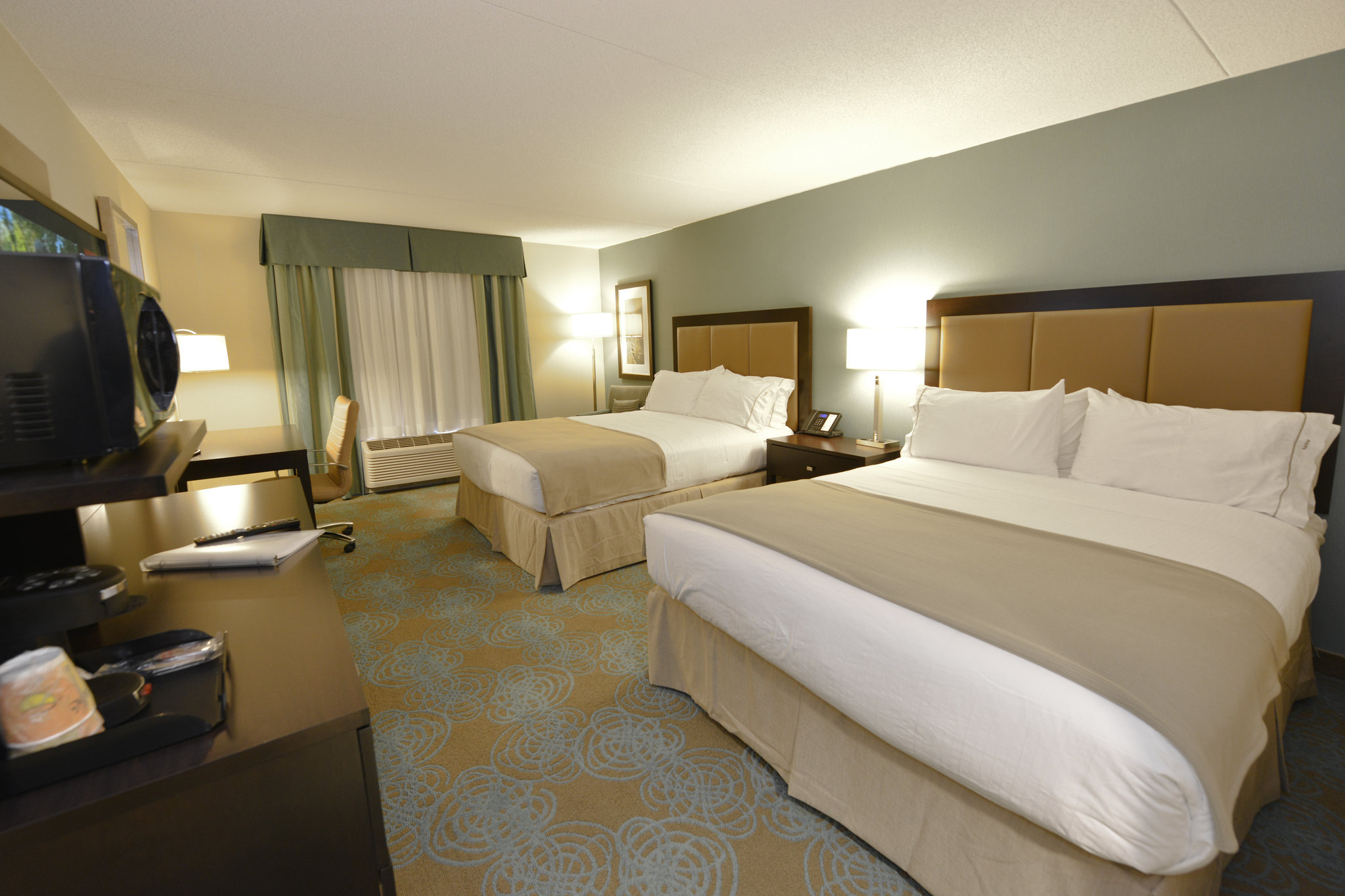 Holiday Inn Express & Suites Waterloo - St. Jacobs Area