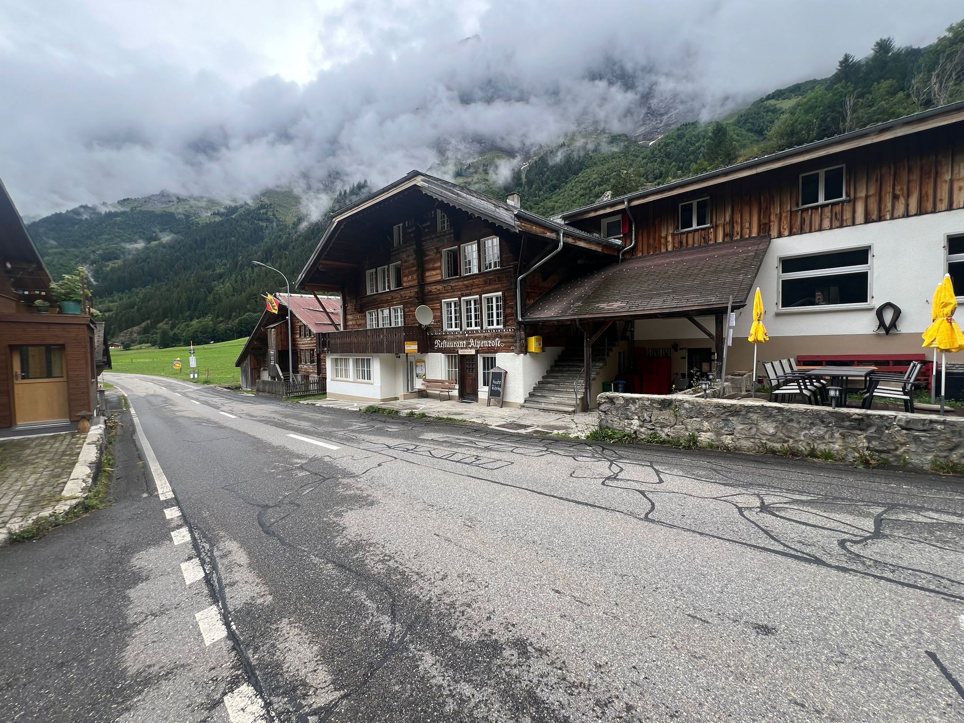 Alpenrose Gadmen - Gasthaus & Berglodges