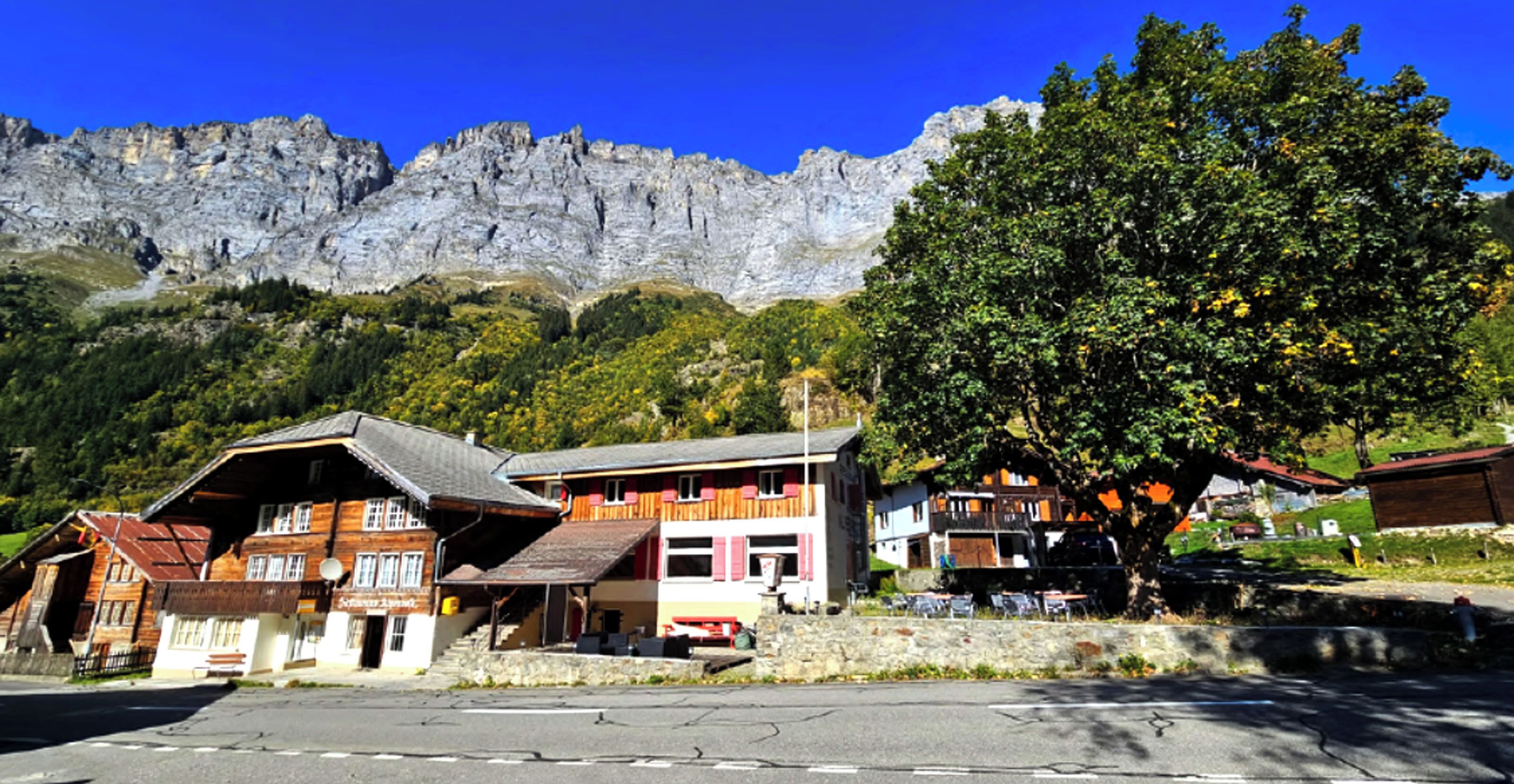 Alpenrose Gadmen - Gasthaus & Berglodges