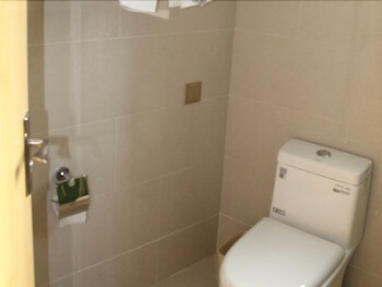 GreenTree Inn Shanghai Minhang District Beiqiao Subway Station Express Hotel