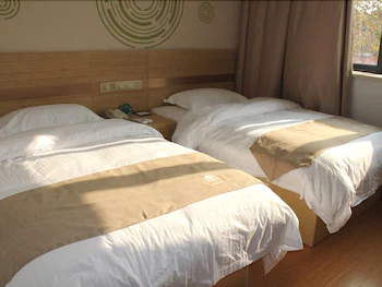 GreenTree Inn Shanghai Minhang District Beiqiao Subway Station Express Hotel