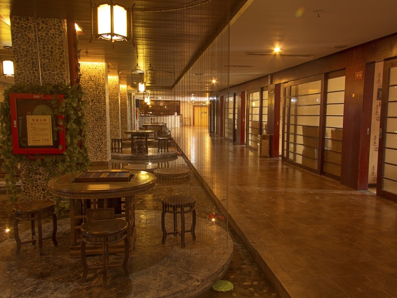 GreenTree Alliance Shenzhen Fanshen Metro Station Hotel