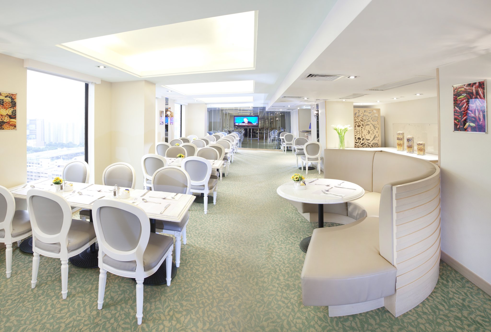 Silka Seaview Hotel