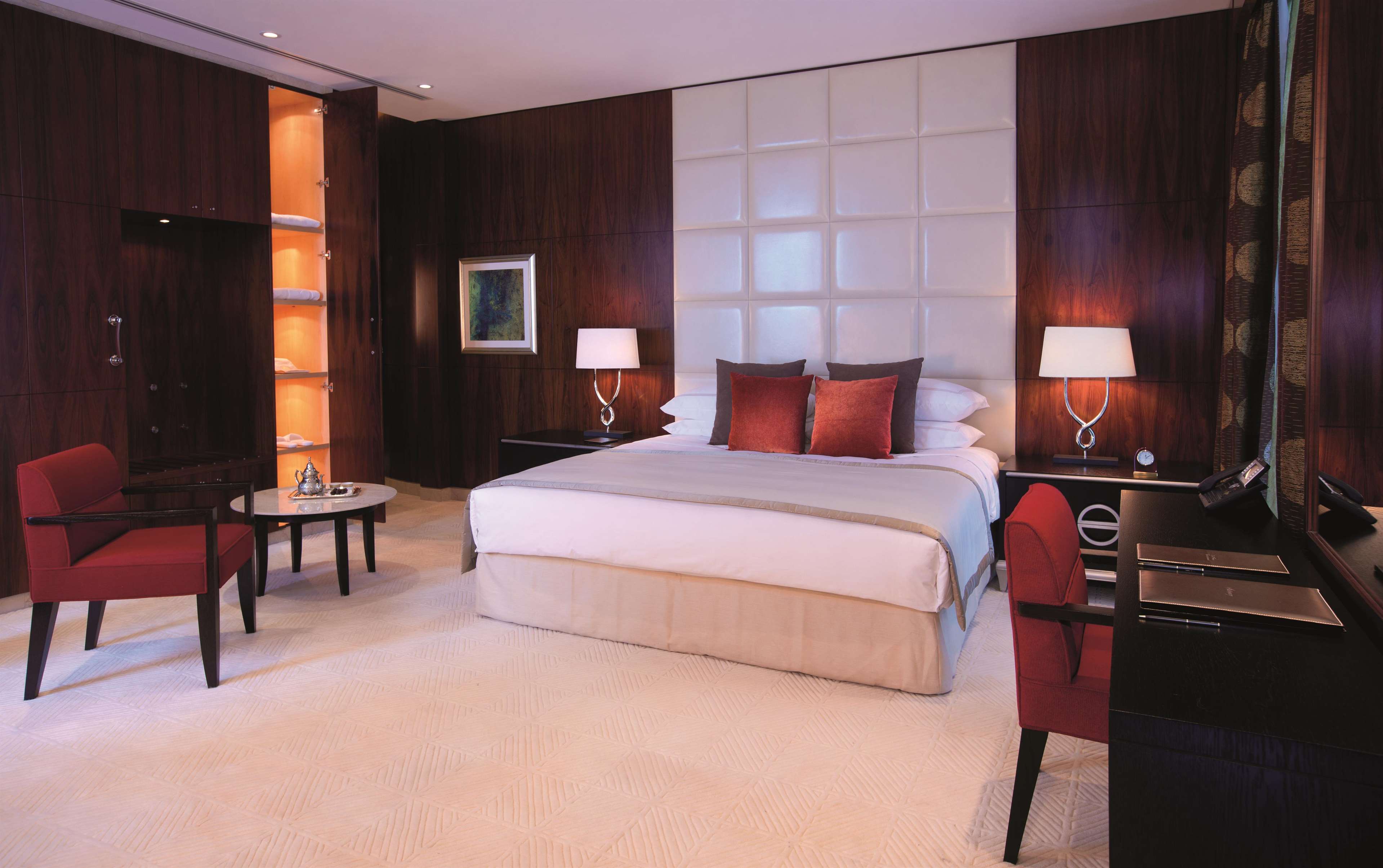 Baohengda International Hotel Shenzhen