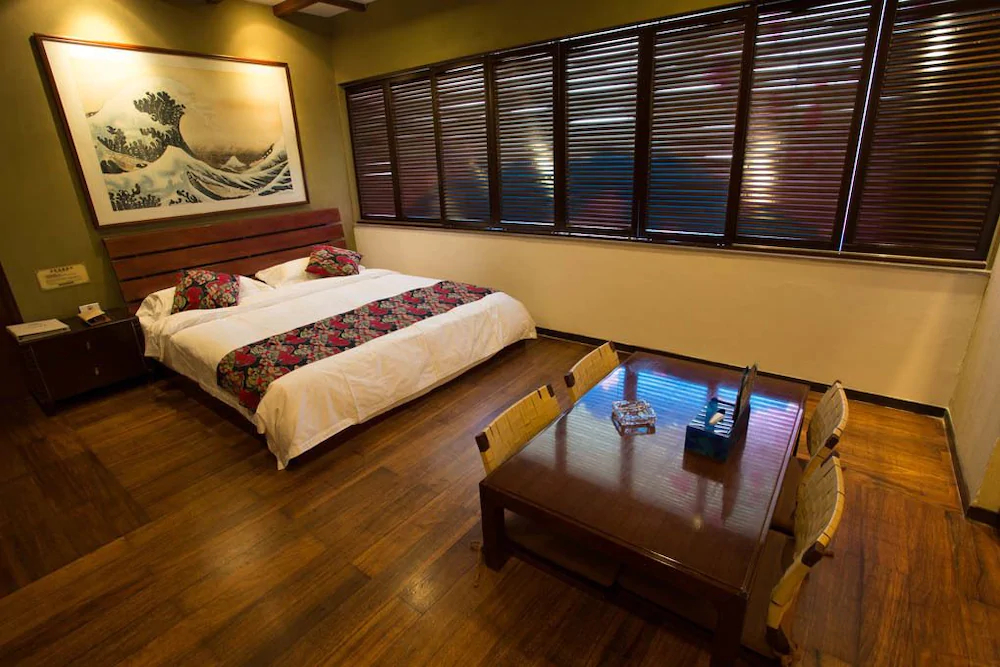 Ocean Spring Grand Metropark Hotel