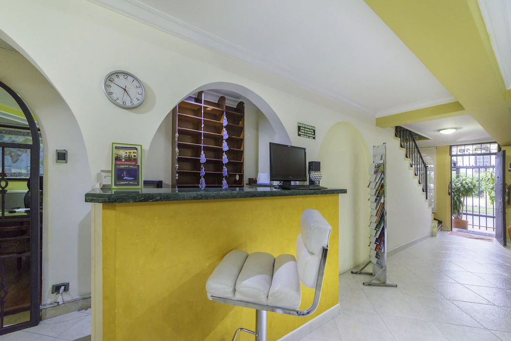 Ayenda 1032 Titas House