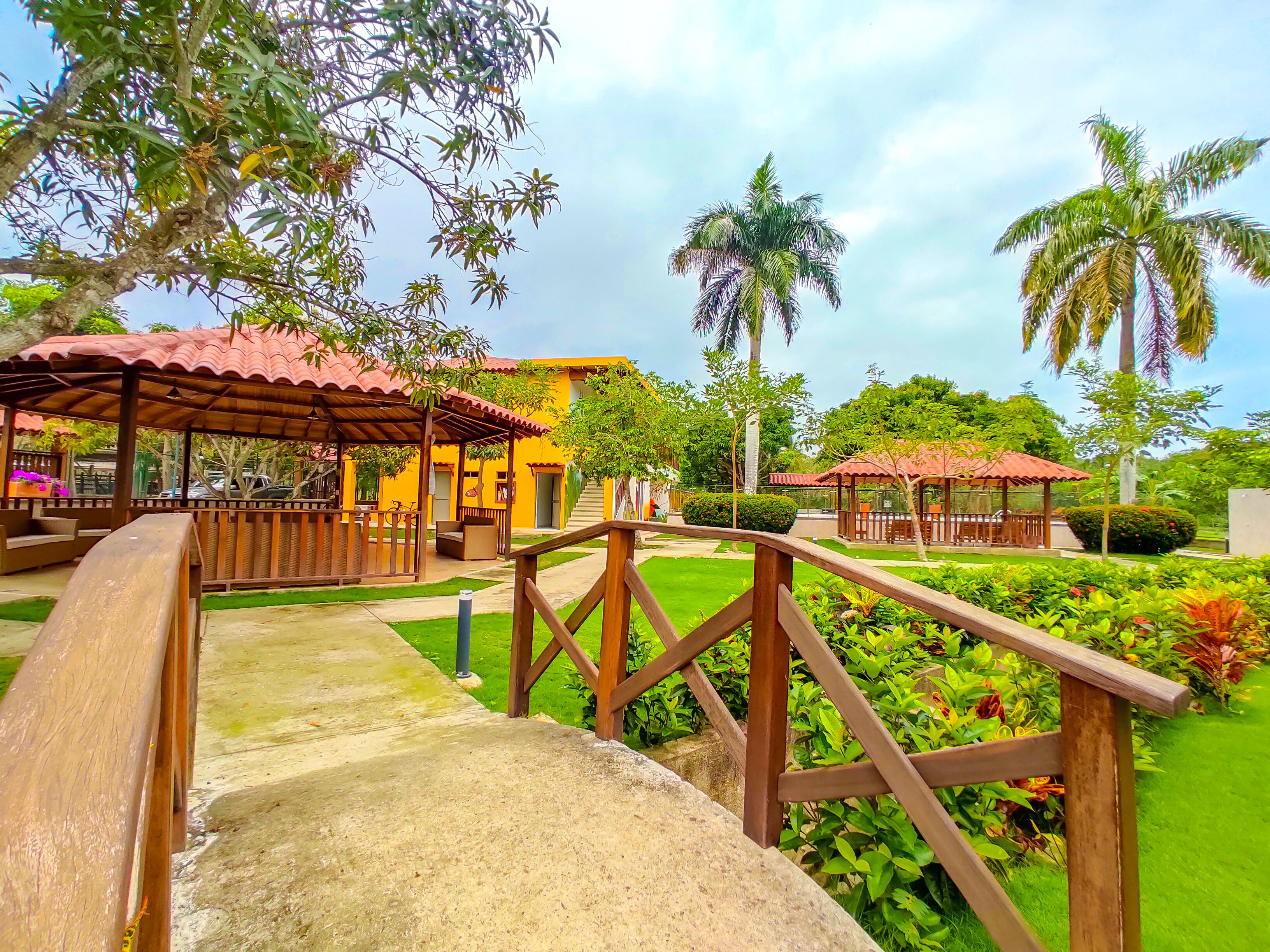 Senderos del Mar Tayrona