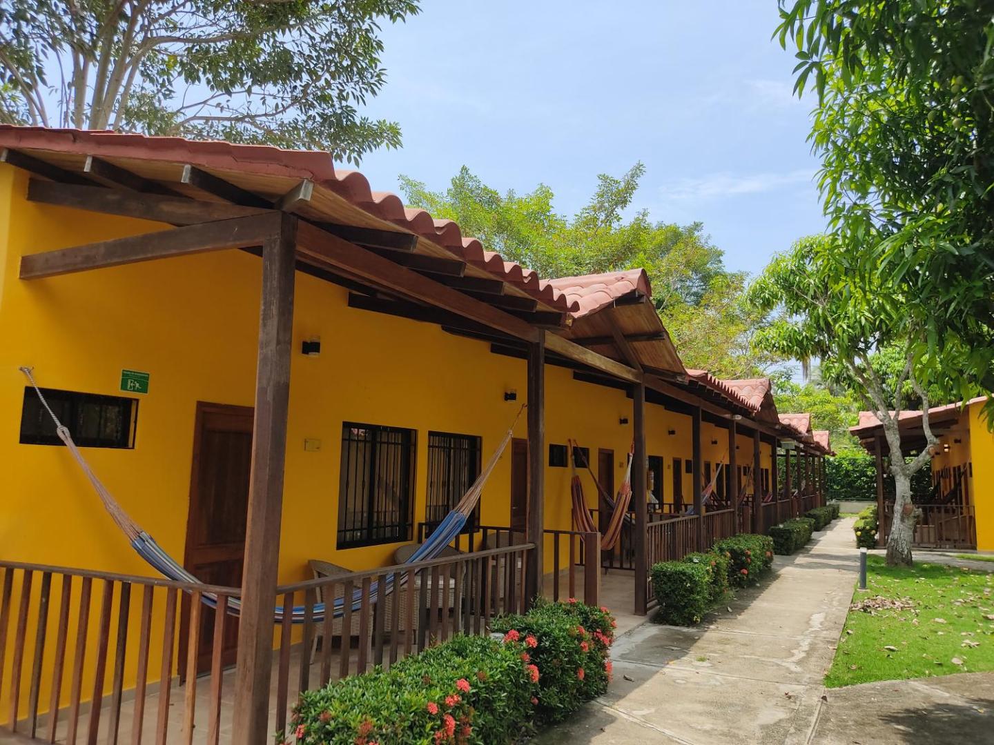 Senderos del Mar Tayrona