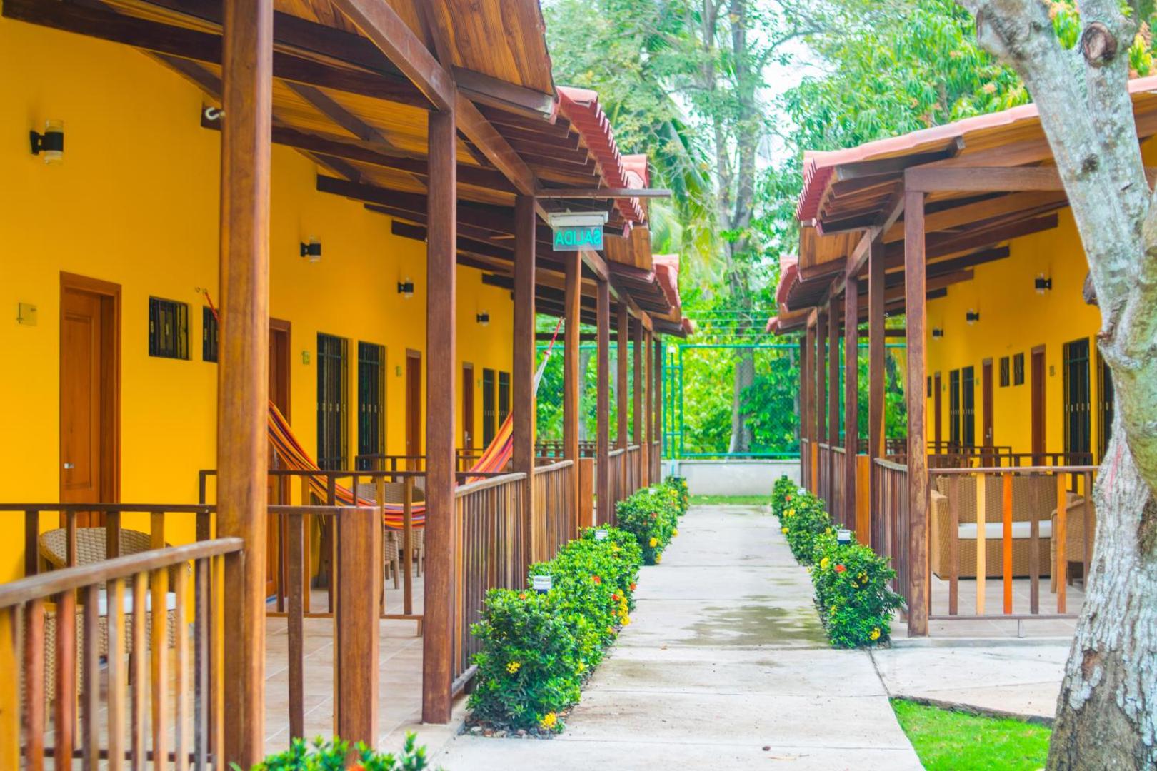 Senderos del Mar Tayrona