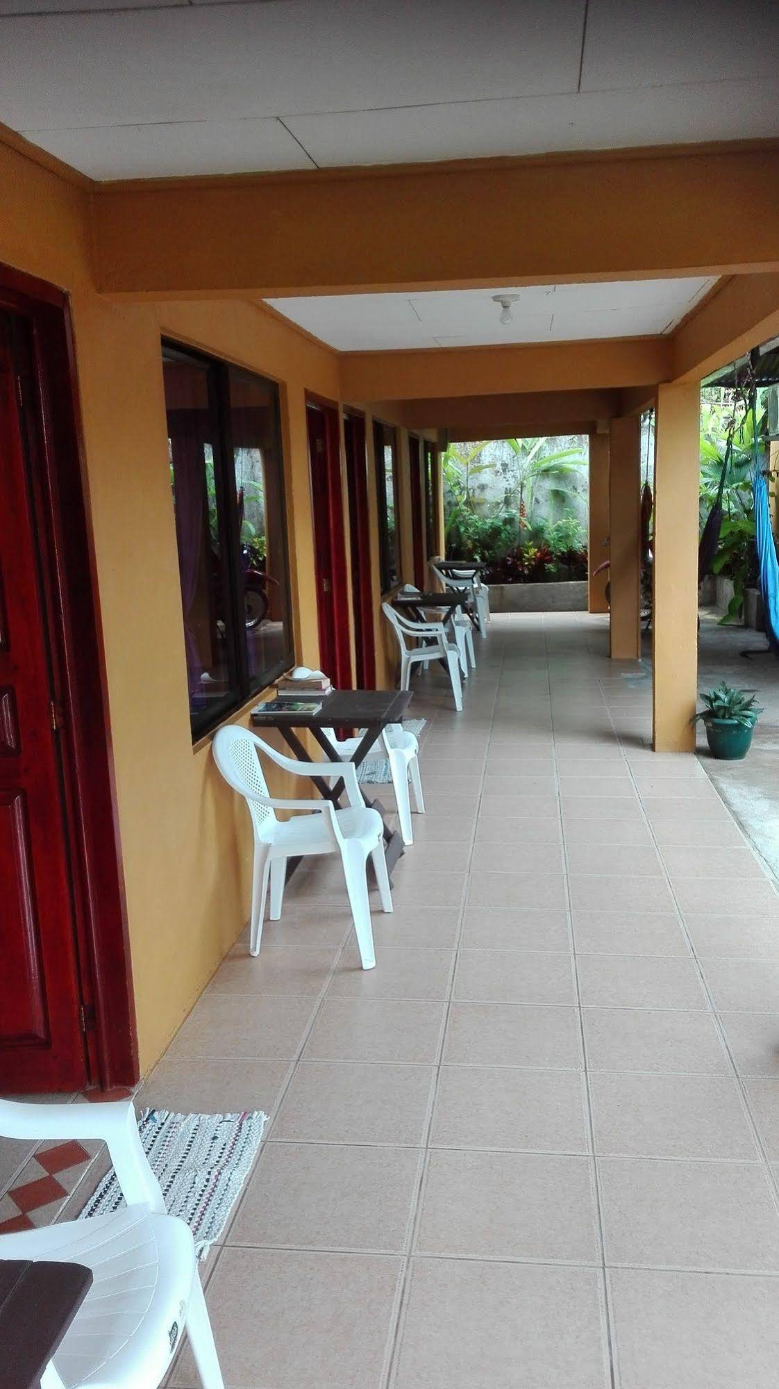 Cabinas Pura Vida