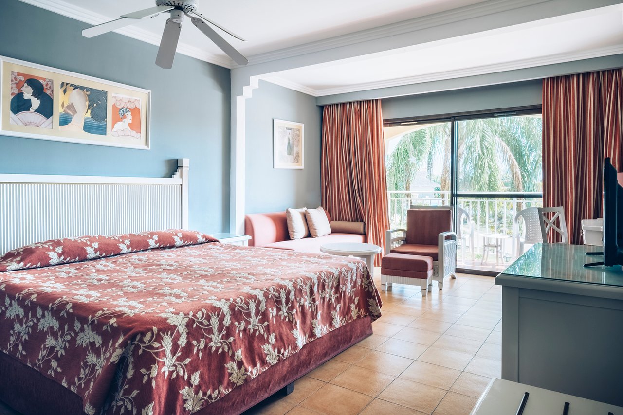 Iberostar Laguna Azul by Jet Tours