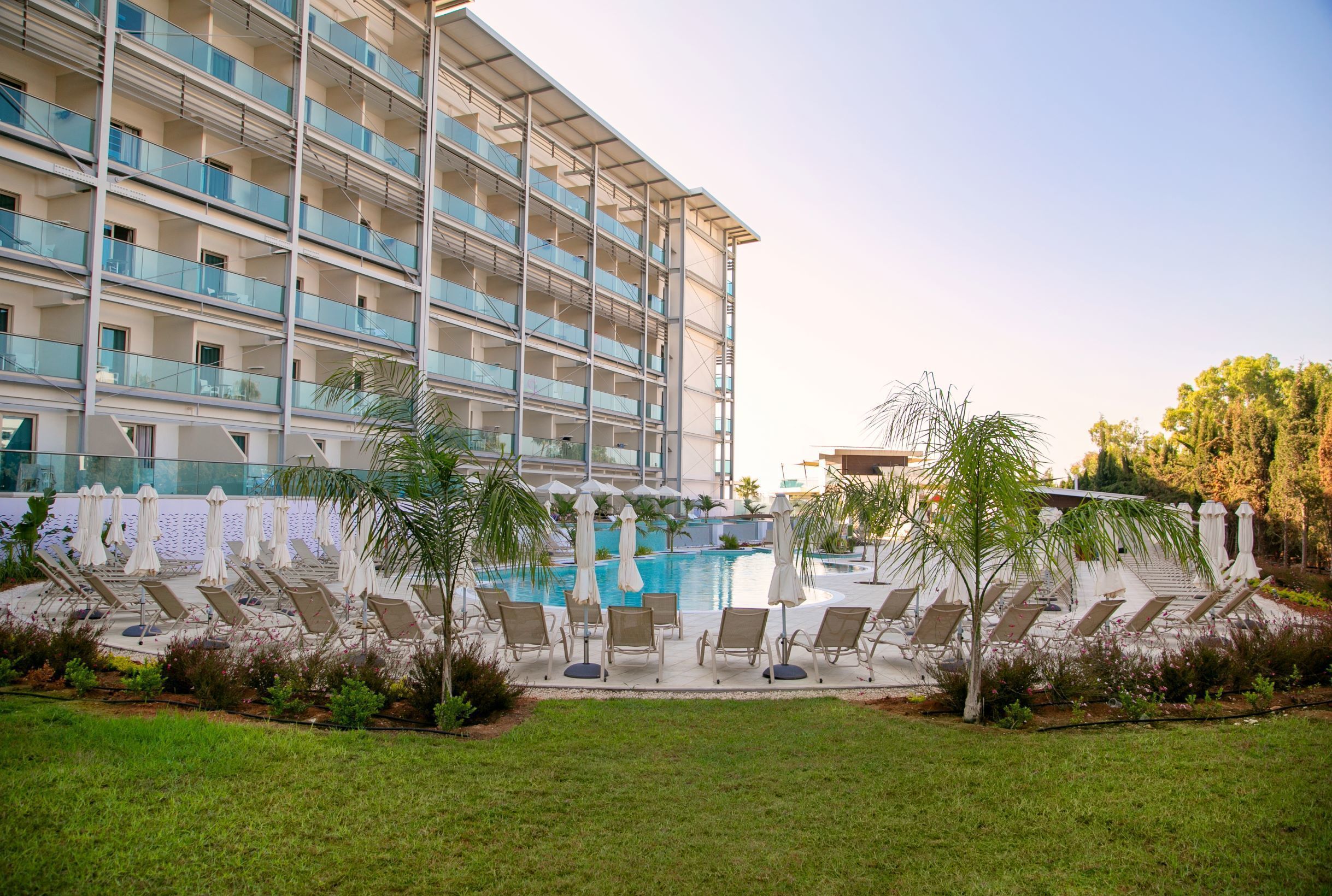 Asterias Beach Hotel