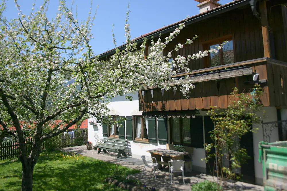 Holzerhof Ferienwohnungen & Wellness