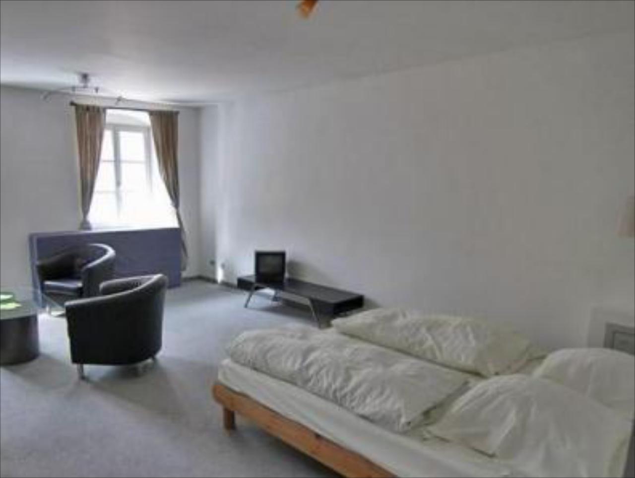 Brook Lane Hostel