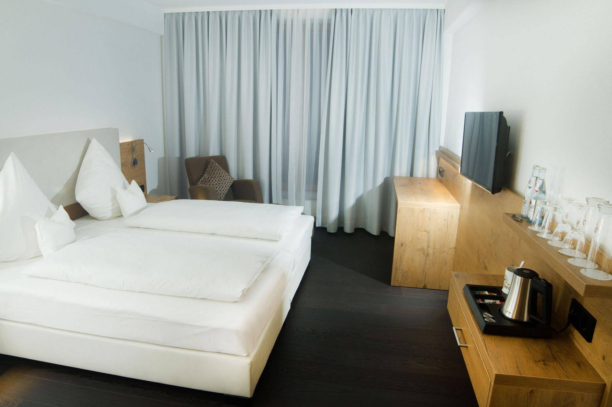 Hotel zum Hirsch