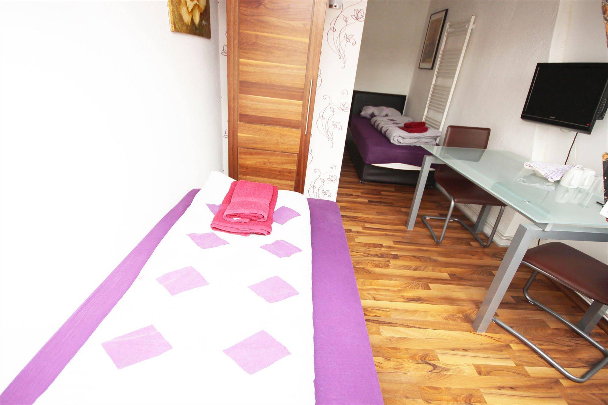 Pension Sanni