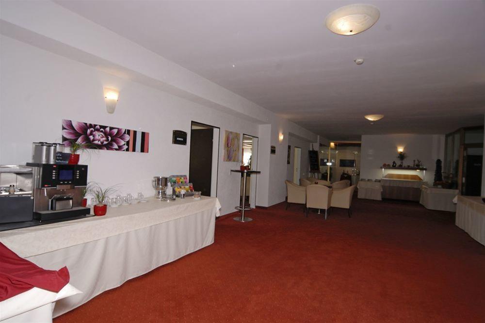 Schlangenbader Hof
