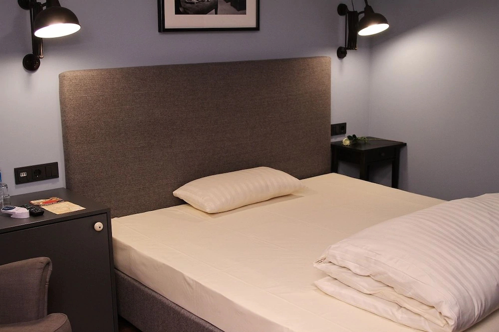Hotel Henry