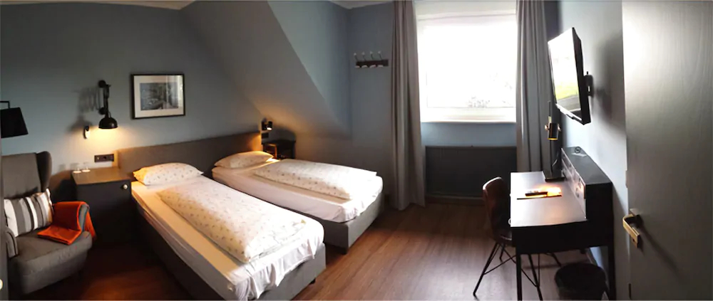 Hotel Henry