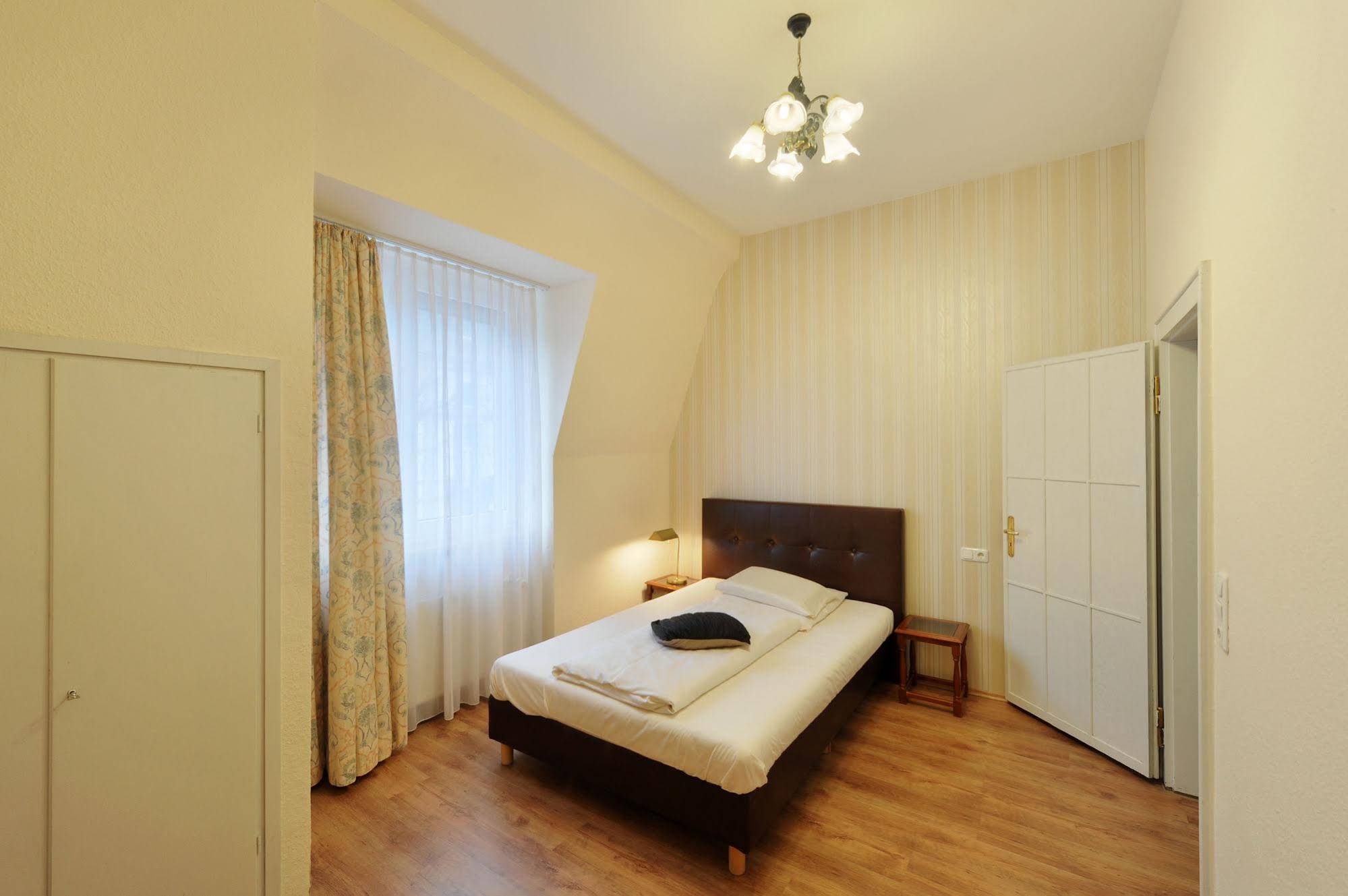 Fair Villa Diana Westend